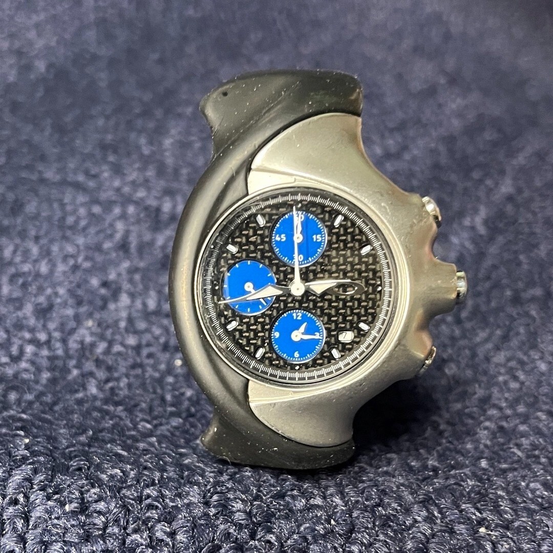 [早い者勝ち]OAKLEY DETONATOR クロノグラフ Rare Oakley Detonator Carbon face blue dial from Japan | eBay