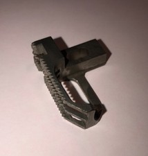  NOS 142375-016-SINGER-FEED DOG-FOR SEWING MACHINES FREE SHIPPING 