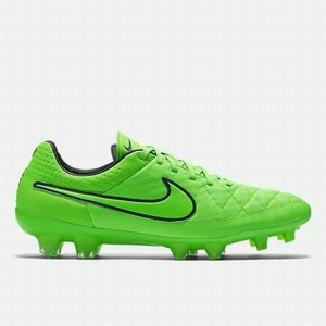 nike tiempo legend v acc