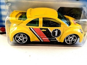 hot wheels 2001 volkswagen new beetle cup