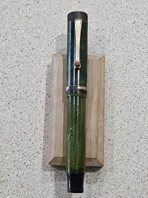 Parker Lucky Curve 万年筆 マーブルグリーン