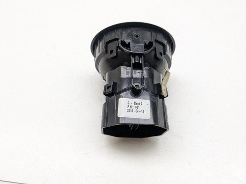 MERCEDES E CLASS W213 DASHBOARD AIR VENT FRONT 2016 - 第 5/7 張圖片