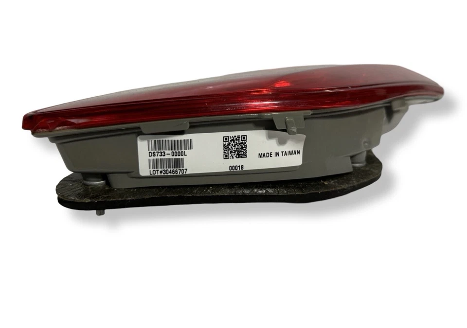 Внутренний задний фонарь в сборе для Nissan Sentra от оригинального производителя 2013–2015 годов - Изображение 3 из 4