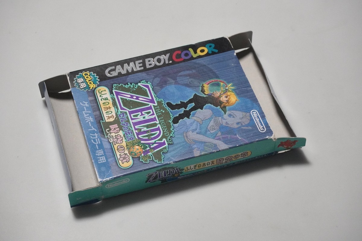 Game Boy Color The Legend of Zelda Oracle of Ages boxed Japan GBC 