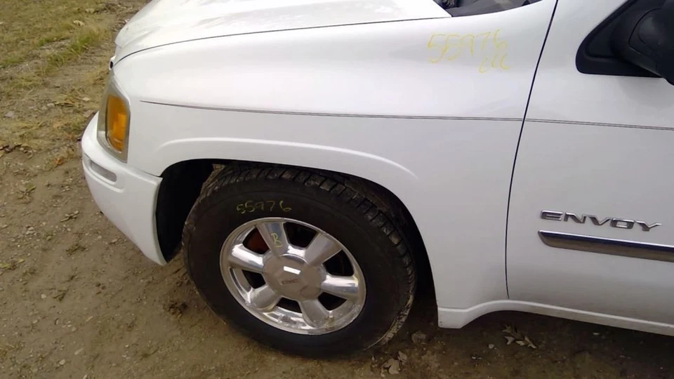 Grille Excluding Denali With Headlamp Washers Opt CE4 Fits 02-09 ENVOY 4186888 - Image 4 of 4