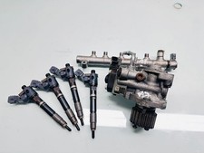 Volvo V60 2015 Diesel Sistema de inyección de combustible Set 31405404 133kW GENUINO MAB15086