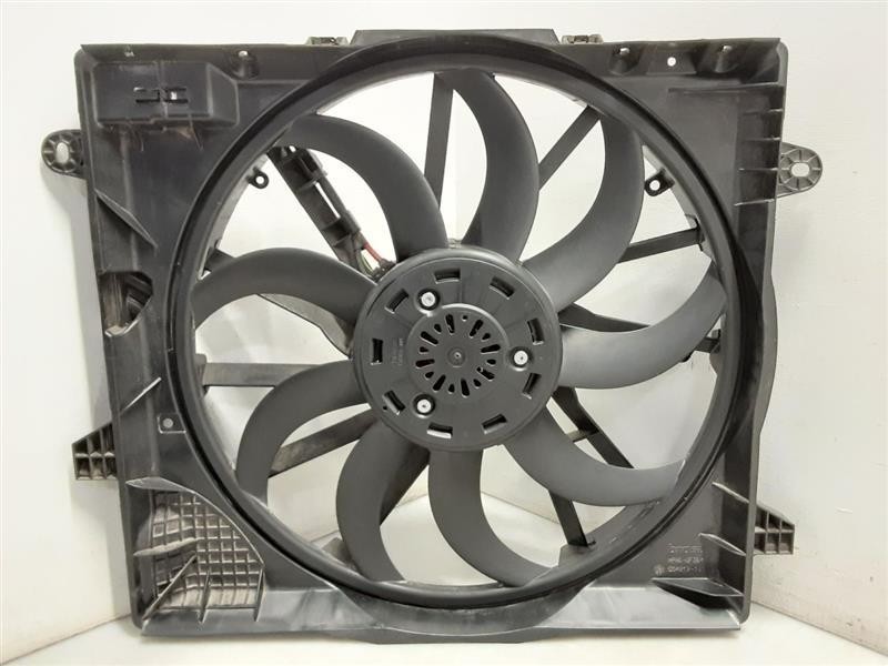 2018-2024 Jeep Wrangler 3.6L Radiator Cooling Fan Assembly Oem