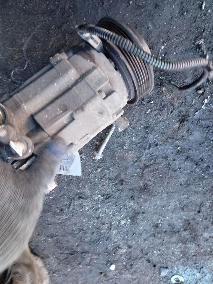 Used A/C Compressor fits: 2010 Chevrolet Equinox 3.0 Grade A Foto 2 de 4