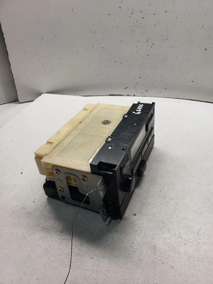 Control de temperatura automático con botón pulsador para 00-03 SOLARA 1443567 Foto 2 de 4