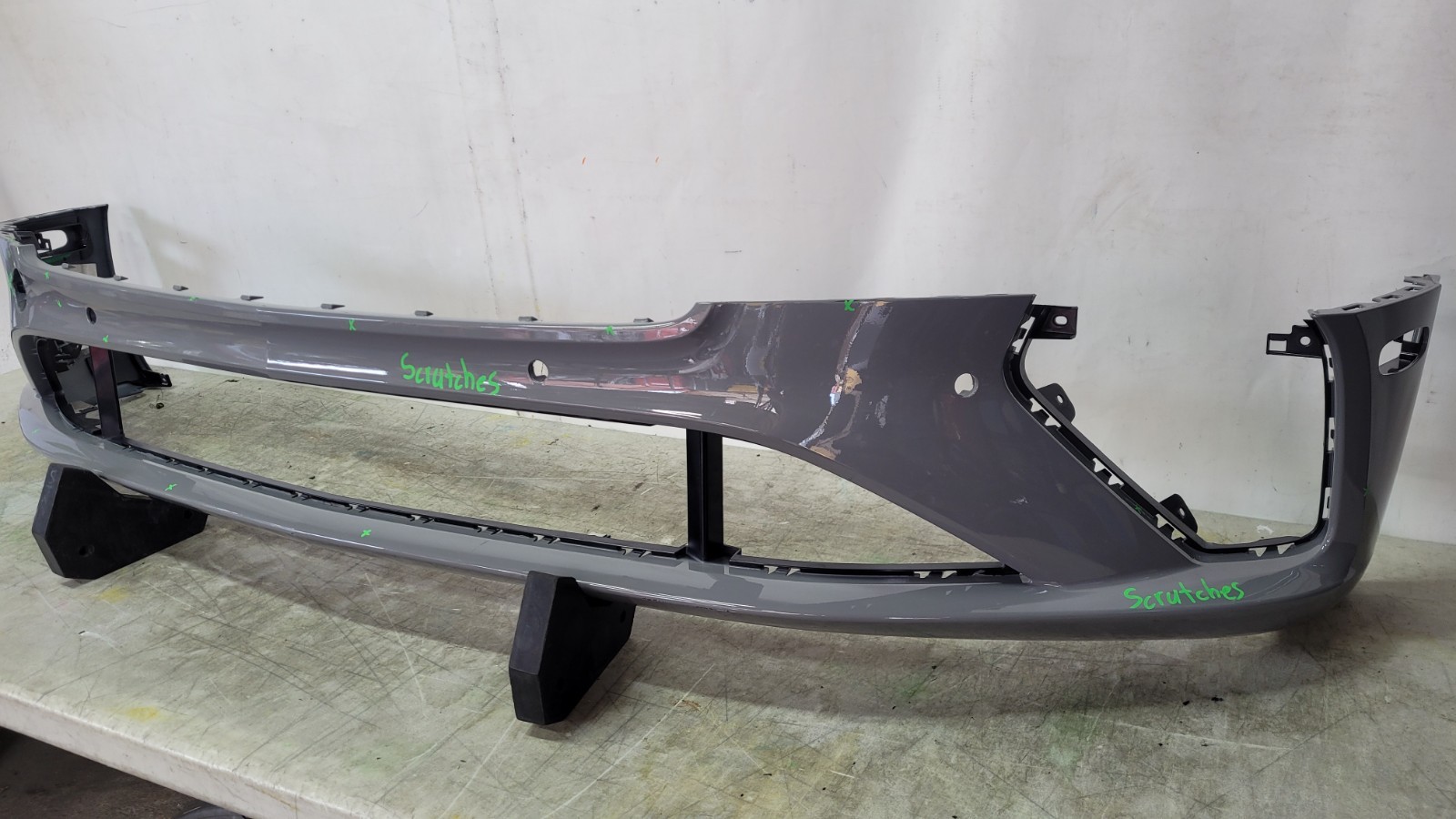 Bentley Continental GT 2020-2022 Front Bumper