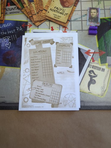 2014 CLUE Supernatural Join the Hunt Board Game - Complete USAopoly Hasbro - Picture 11 of 15
