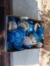 VINTAGE LOT OF YUENGLING MOUNT CARBON BEER KEG LID BARREL CAP POTTSVILLE PA TAP