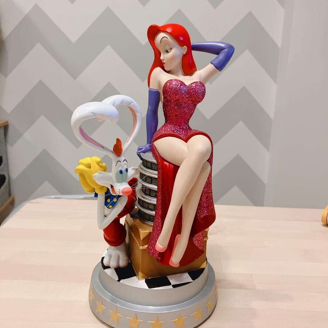 Medicom Toy Rare Roger Rabbit Jessica Rabbit statue from Medicom Toy Rare Roger Rabbit Jessica Rabbit statue from