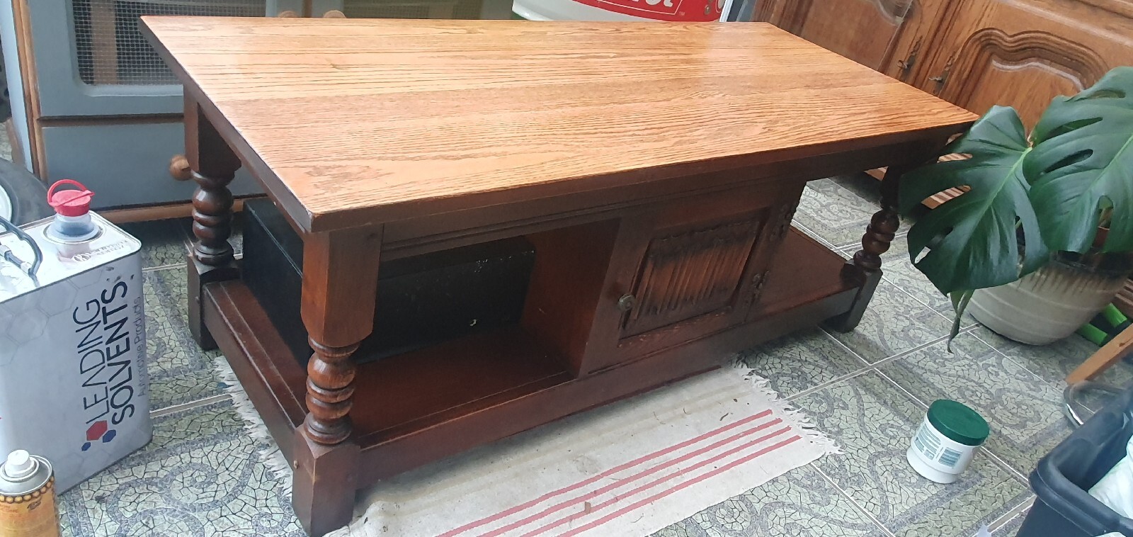 Old Charm Coffee Table Light Top Solid Oak Classic Vintage Antique Tv