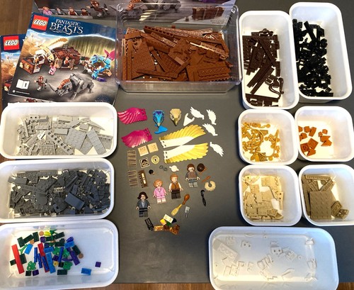 LEGO 75952 Newt's Case of Magical Creatures - 100% Complete w/Box & Instructions - Picture 6 of 19