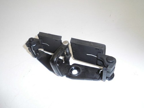 VW Phaeton 3D Fanghaken Heckklappe Verriegelung Schließkeil 3D5827517B