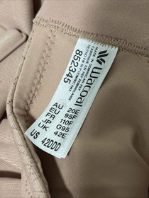 NWT Wacoal Wireless Side Support Bra Size  42DDD