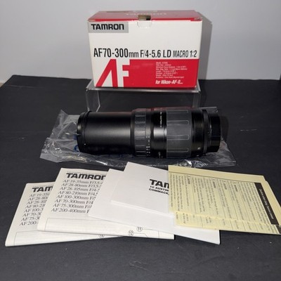 Tamron  AF 70-300mm f/4-5.6 LD TELE MACRO Lens for Nikon F Mount. Missing Hood