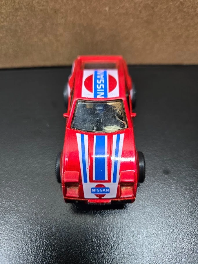 DARDA NISSAN Z Red WEST GERMANY USED NOT TESTED - Image 2 of 4