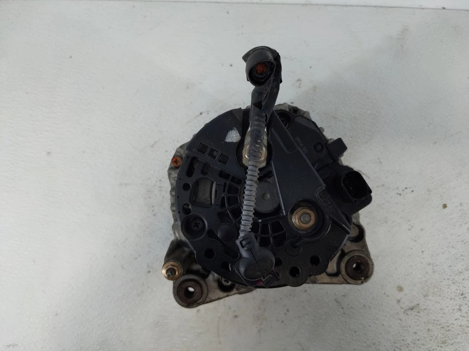 Volkswagen Rabbit 2006 alternador generador conjunto de carga motor fabricante original HO2KO Foto 3 de 4