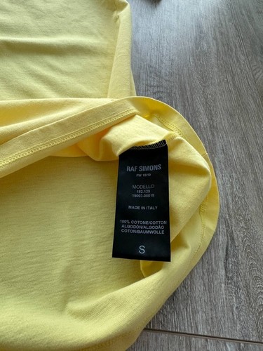 Raf Simons Yellow T shirt Mens New Condition Drugs Logo - Picture 9 of 10