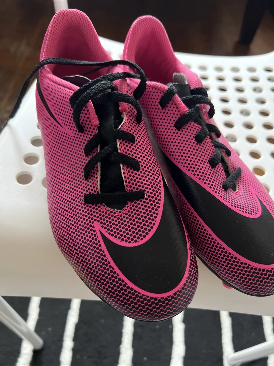 NIKE Bravata Soccer Cleats Spikes Hot Pink Black Girls Kids SIZE 5 Y Youth