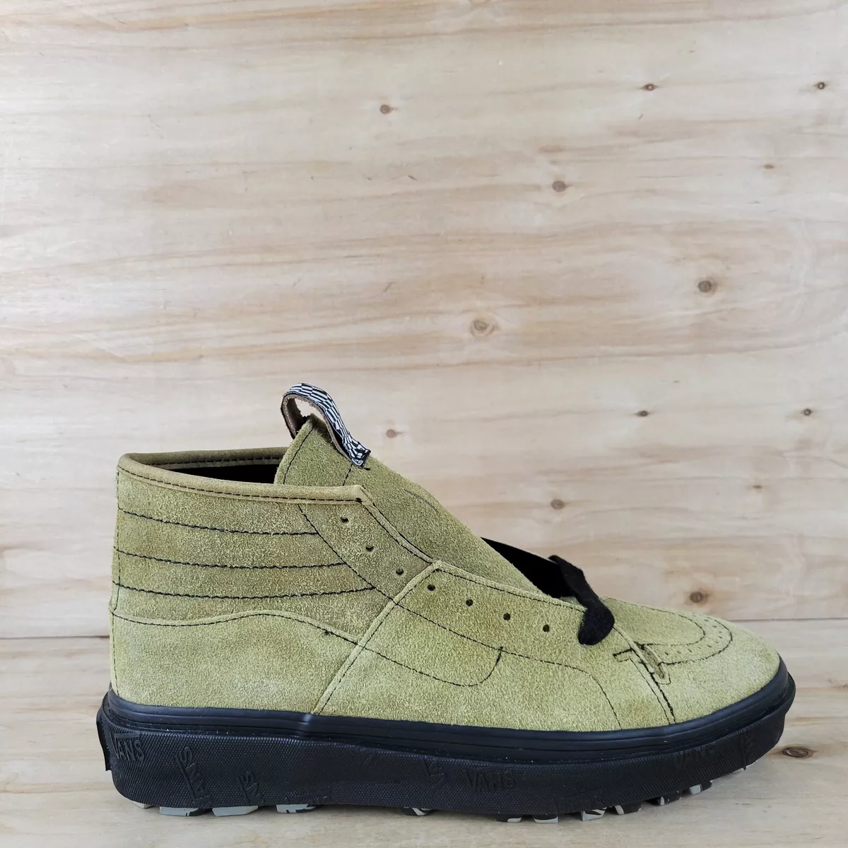 Vans Vault x Taka Hayashi Sk8 Boot LX Hairy Suede Tapenade Black Men’s Sz: 9
