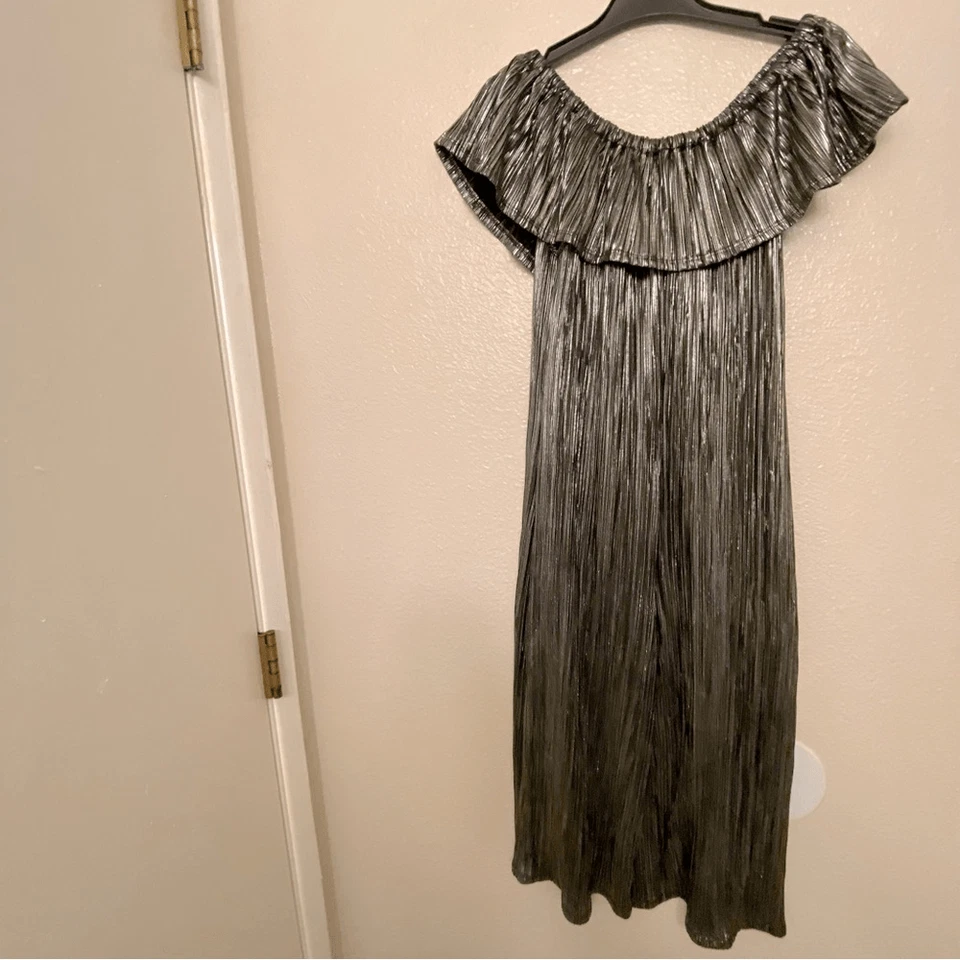 Art Class Shiny Silver stretchy Jumpsuit ruffle off Shoulder wide leg formal 7-8 - Image 2 of 4