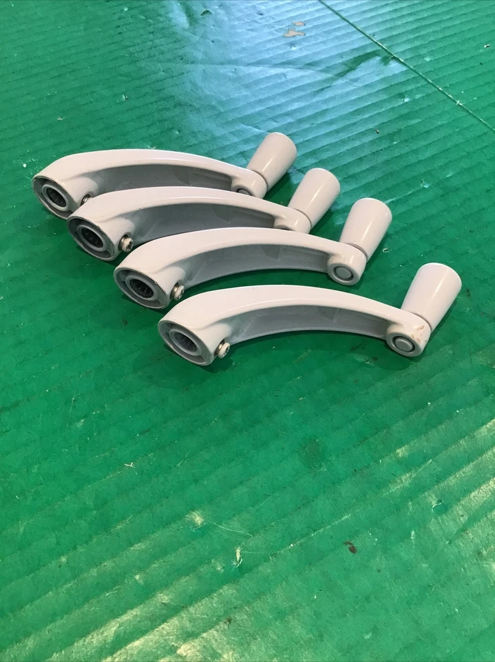 Lot of 4 Genuine Andersen Window Crank Handle White 1361356WH Casement 1361356 - Image 2 of 4