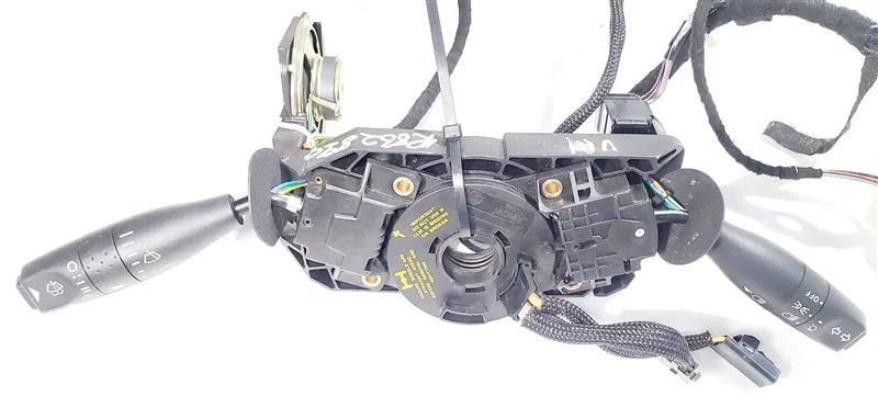 Conjunto de interruptor de columna limpiaparabrisas derecho OEM 1997 1998 1999 Jaguar XK8 Foto 3 de 4