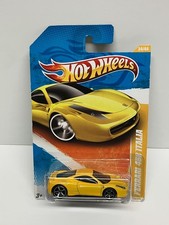 2011 Hot Wheels FERRARI 458 ITALIA diecast 34/240