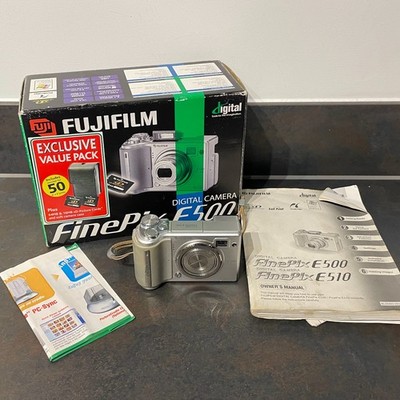 Fujifilm Digital Camera FinePix E500 4.1MP Silver Boxed, Working, Some Wear