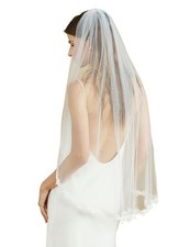 Fingertip Length Veil Lace Applique Edge Wedding Bridal Veil with Comb 1 Tier