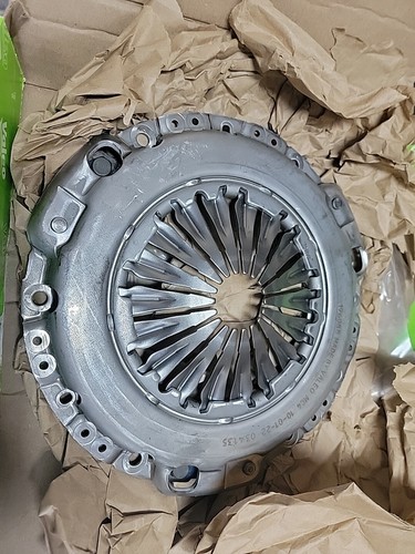 NEW Valeo Clutch Pressure Plate 826724 623 3274 00 for 07 to 15 Mini Cooper - Picture 2 of 4