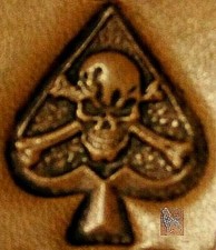 CRAFTOOL - TANDY LEATHER FACTORY - 3D STAMP - 8671-00 SPADE SKULL