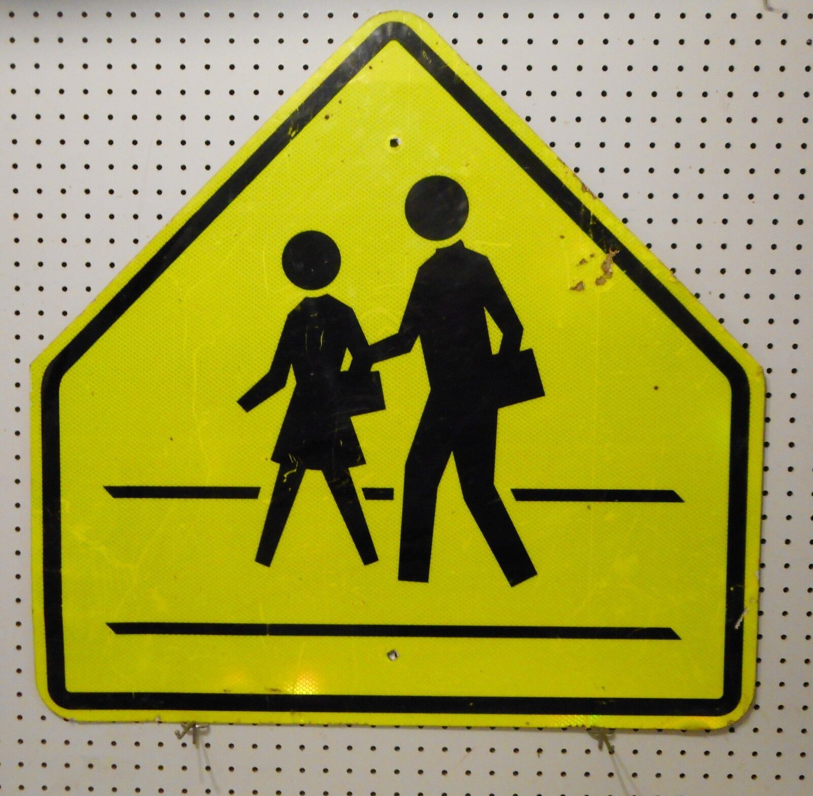 USED STREET SIGN SCHOOL CROSSING YELLOW/GREEN w/BLACK DETAILS