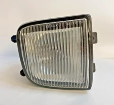 1999-2004 Nissan Pathfinder RH Passenger Side Fog Light OEM 116-59248R