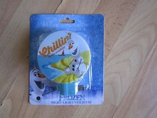 DISNEY FROZEN OLAF PLUG IN NIGHT LIGHT CHILLIN IN THE SUNSHINE