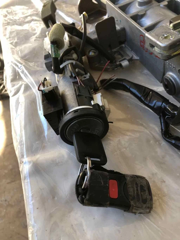 Nissan Pathfinder LE 2008 4,0 L columna de dirección cambio de piso con encendido y llave Foto 3 de 4