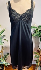 VTG VAN RAALTE*LOVELY!! BLACK LACE & NYLON FULL SLIP NEGLIGEE GOWN*S 34 A