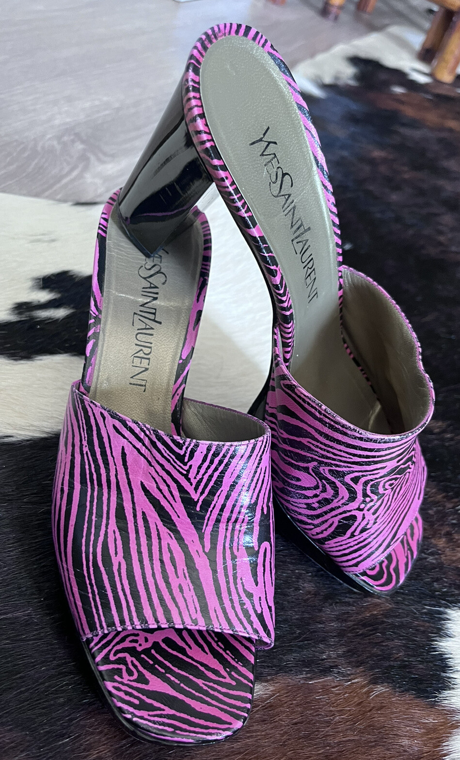Yves Saint Laurent Taglia 7 Rosa Stampa Animalier ? Tacchi