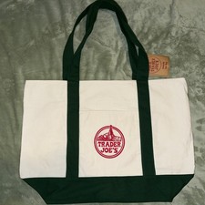Trader Joe  s Tote Bag Collectible Green Canvas New With Tags Ships International