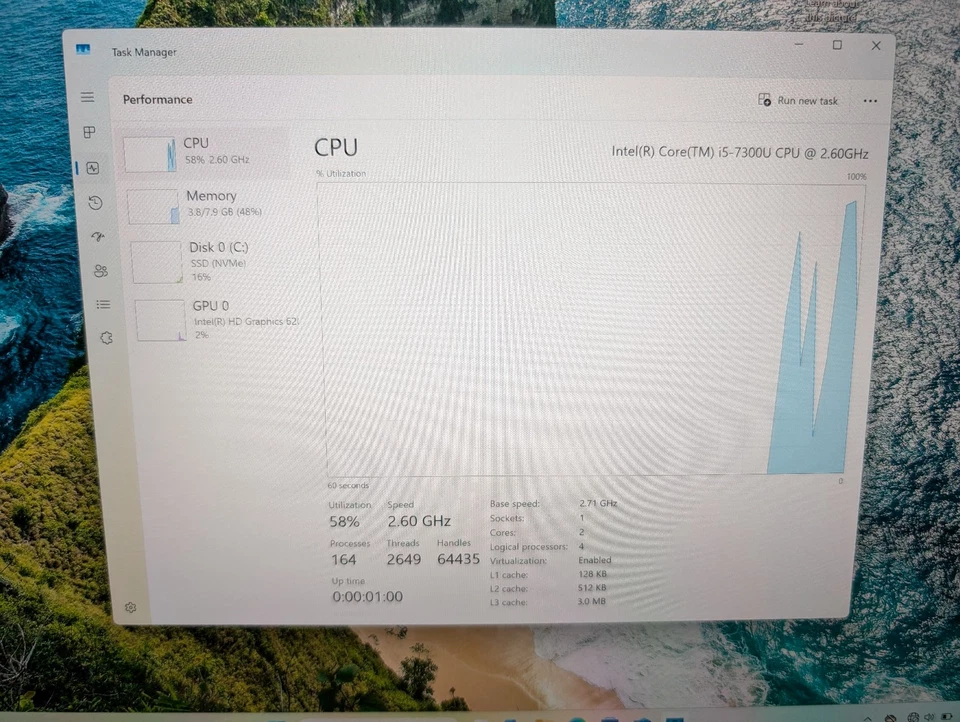 Microsoft Surface Book 2 i5-7300U 8 GB RAM 256 GB NVMe Windows 11 Pro Foto 3 de 4