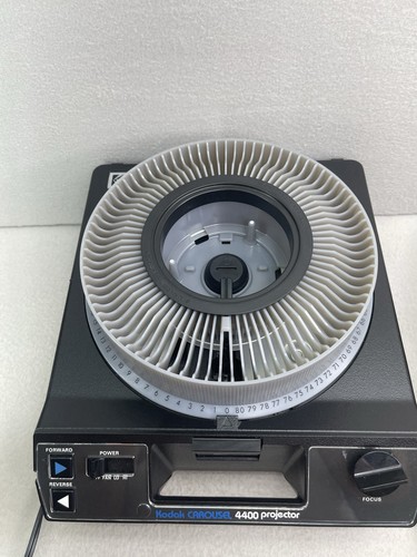 Vintage Kodak Carousel 4400 Slide Projector w/ Remote & Tray – Tested Working - Picture 8 of 24