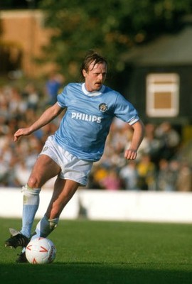 1985 Watford v Manchester City Neil McNab of Man City Old Photo 2