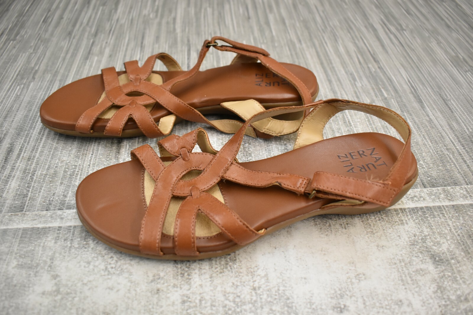 naturalizer neo sandal