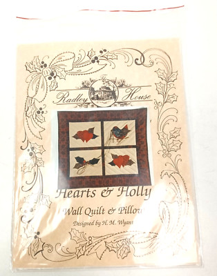 Vtg 1988 Hearts & Holly Applique Pattern The Radley House Wall Quilt & Pillow