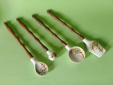 4 mestoli vintage in legno con