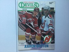 New Jersey Devils Program 1986 Issue 1 Volume 4 Signature Aaron Broten