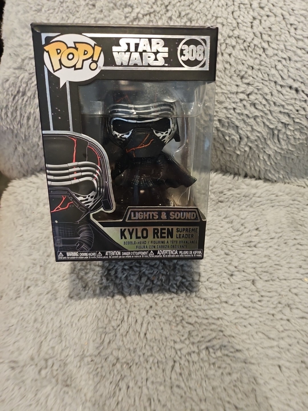 Funko POP - Star Wars "Kylo Ren" - Líder Supremo - Luces/sonido - Nº 308 - en caja